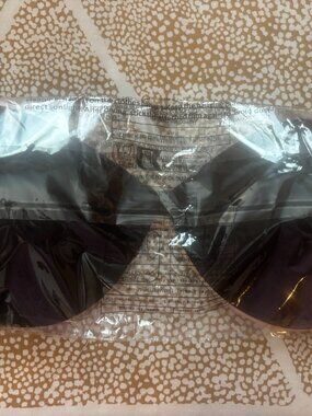 Reusable Adhesive Pack of 2 Sticky Bras in Black+ Nude Size D Brand New